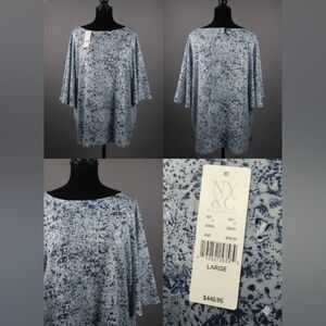 New York & Company stretch butterfly sleeve top